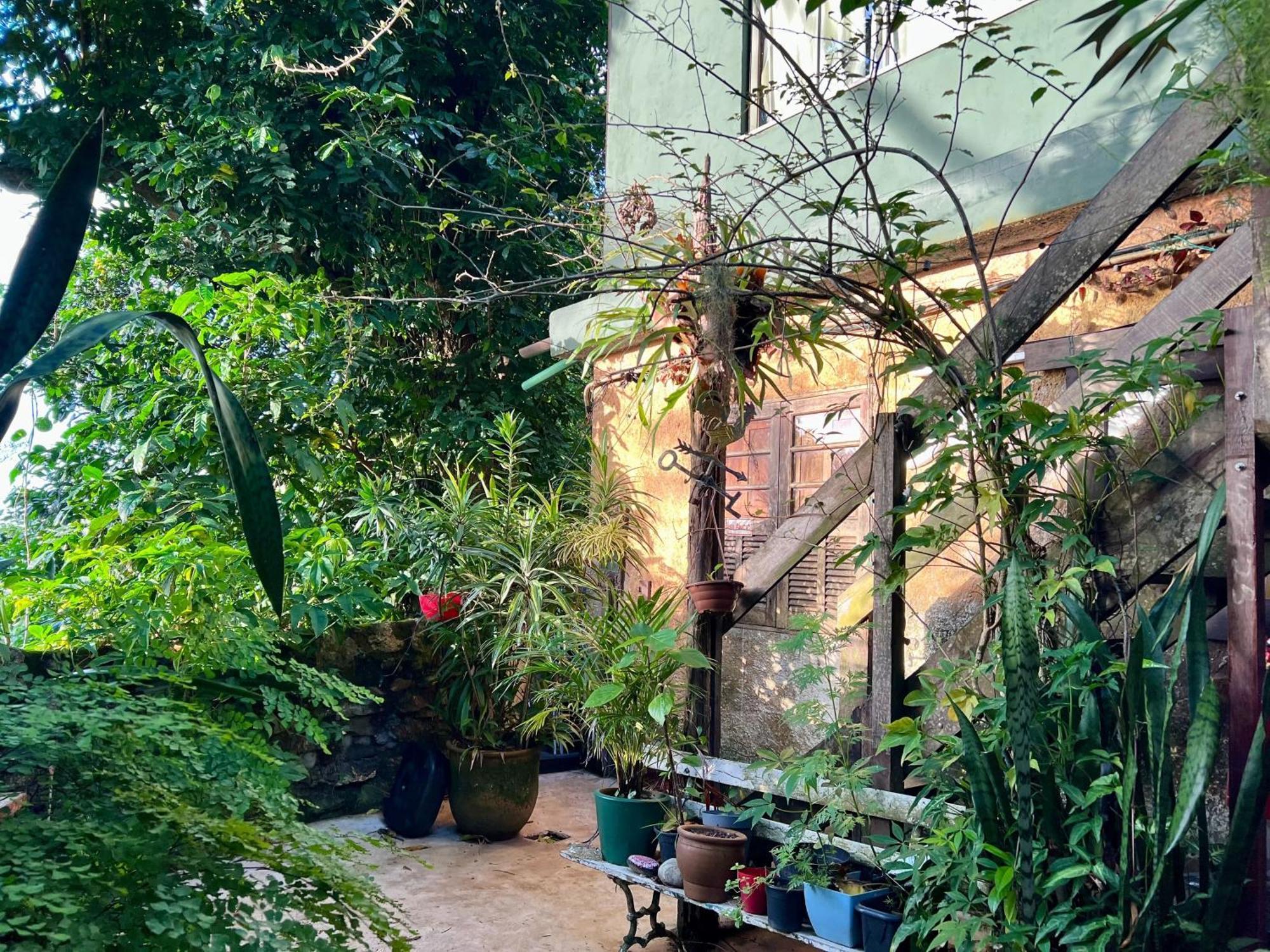 Сasa de vacaciones Amazing Forest House In The City! Private Guest - Double